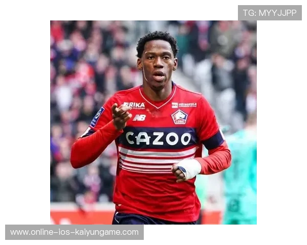 AC米兰锋线在比赛中不断制造威胁