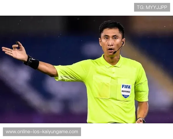 主裁判表现稳定，但关键判罚仍被质疑，主裁判的职责和权力