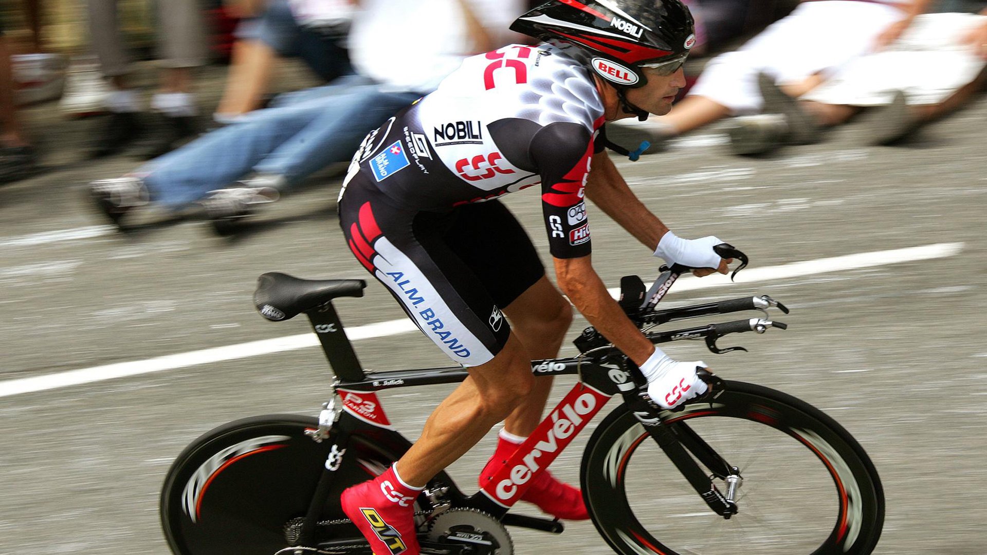 开云·体育官网-新加坡队赛制解析：如何通过战术配合取得最佳成绩，新加坡杯